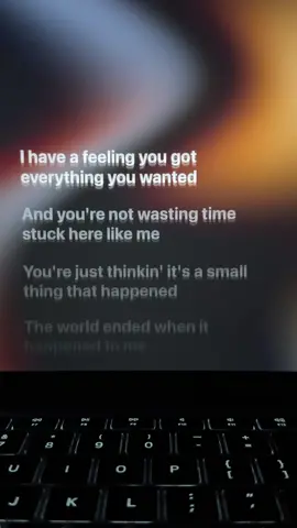 We hug now #lyrics #lyrics_songs #applemusic #sydneyrose 