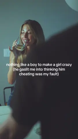 pls tell me this has happened to anyone else. #newmusic #girlcrazy #artist 
