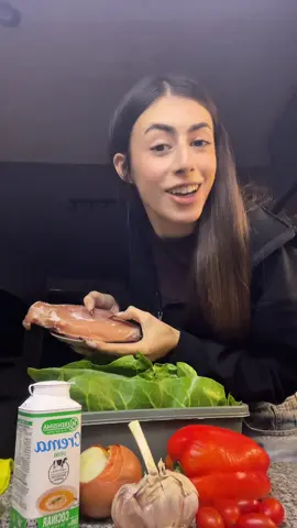 receta pollo a la crema😍 #fyp #paratii #tik #viraltiktok #cocina #Receta #recetas #recetasfaciles #cocinando #cena #pollo #almuerzo #humor #mujeres #chicas #girls #hermanas #amigas #CapCut 