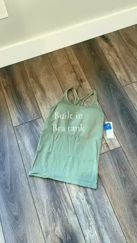 I love a good built in bra! #tiktokshopcreatorpicks #dealsforyoudays #tanktop #builtinbra #womensfashion #tanktop 
