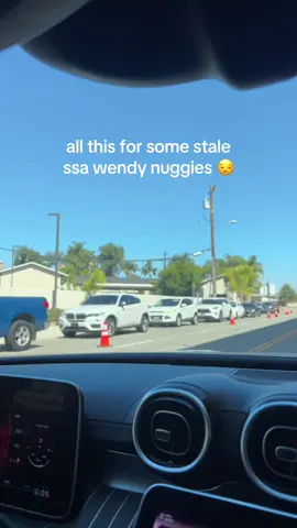 not worth it at all  #wendysdrivethru #wendys4for4 #wednesday #wednesdayaddams #netflixseries #drivethru #wendy #stalenuggies #fyppppppppppppppppppppppp #wendyswednesday #fyppp 