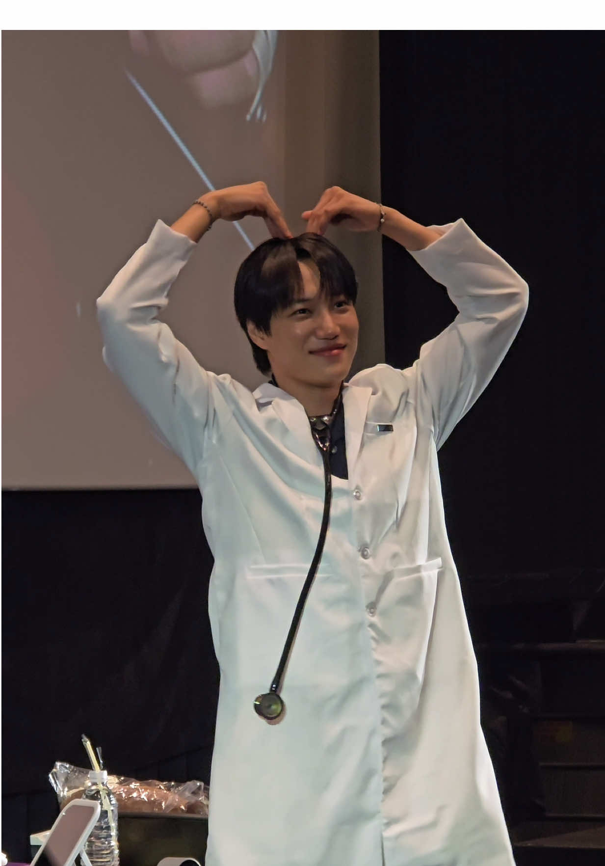 Kai as a doctor during the wait on me fansigning event 😍  #KAI #카이 #KAIONinMNL #KAIONinMANILA2025 #KAI_FANSIGNINGinMANILA #fyp 