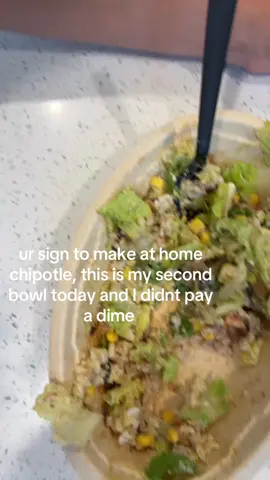 I’d do anything for some chipotle lmk if u want recipe😈😈 #foryou #fentysuperbrandday #fyp #fypシ #fypシ゚viral #foryoupage #chipotle 