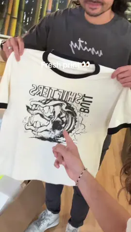 Shout out to Big Frog custom t shirt in Carmel mountain 🐸 #leftfordead2 #l4d2 #ellis #oneofthegoodones #fyp 