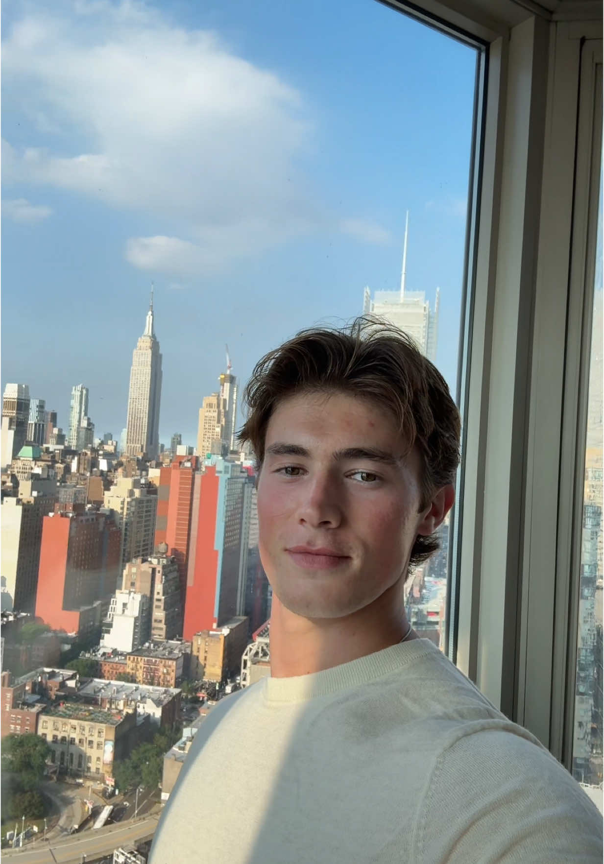 In the big 🍎 #fyp #nyc #foryou 