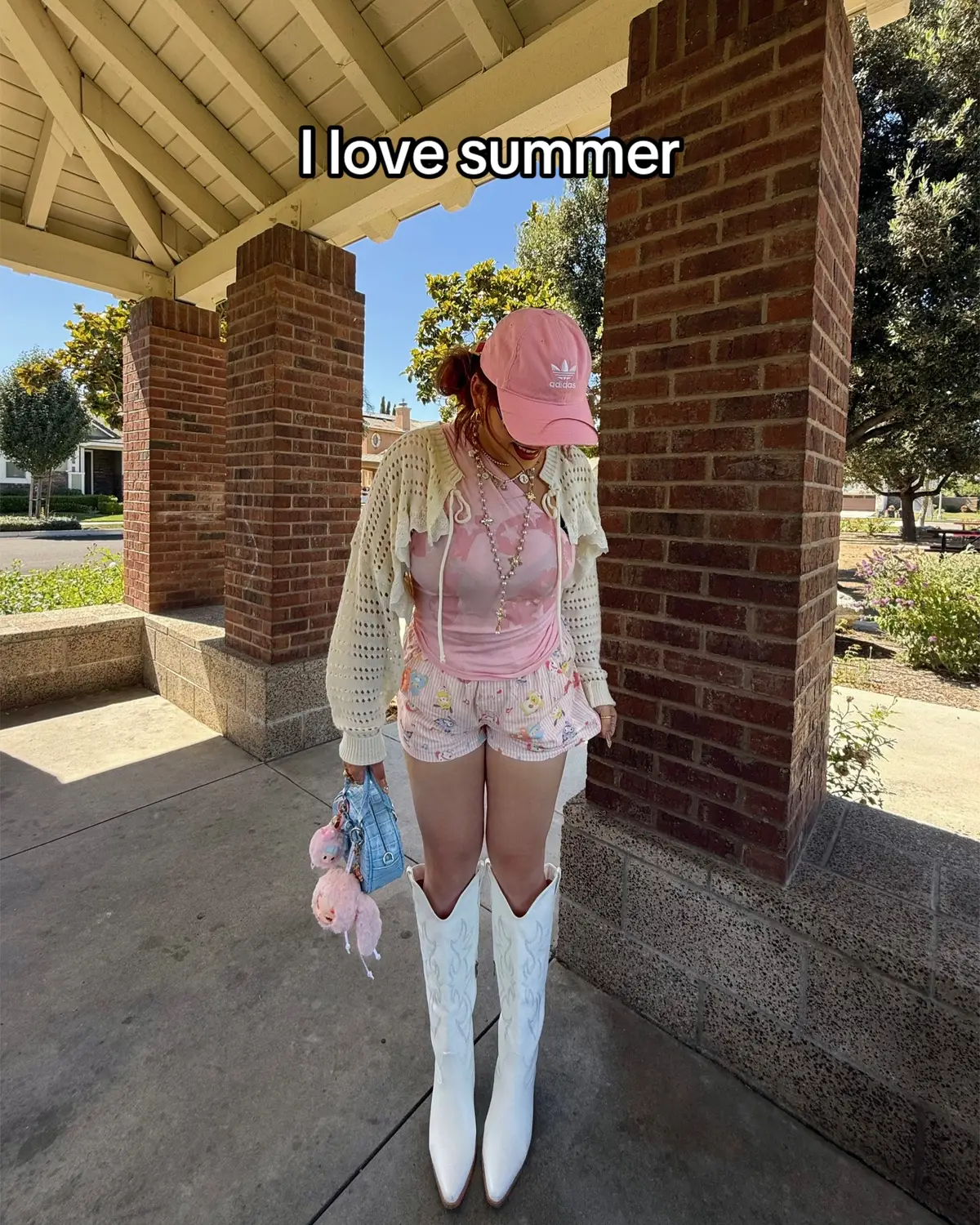 note: I actually hate summer 🙂 #halloween #halloweenmakeup #creativemakeup #ilovesummer #butihaveanitch 