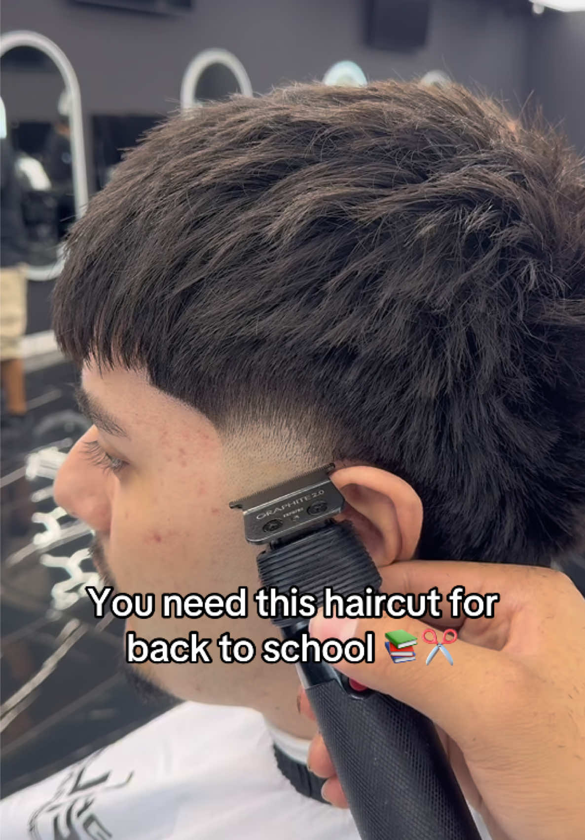 Mid taper haircut for back to school 🔥#chicagobarber #jrcutzs 