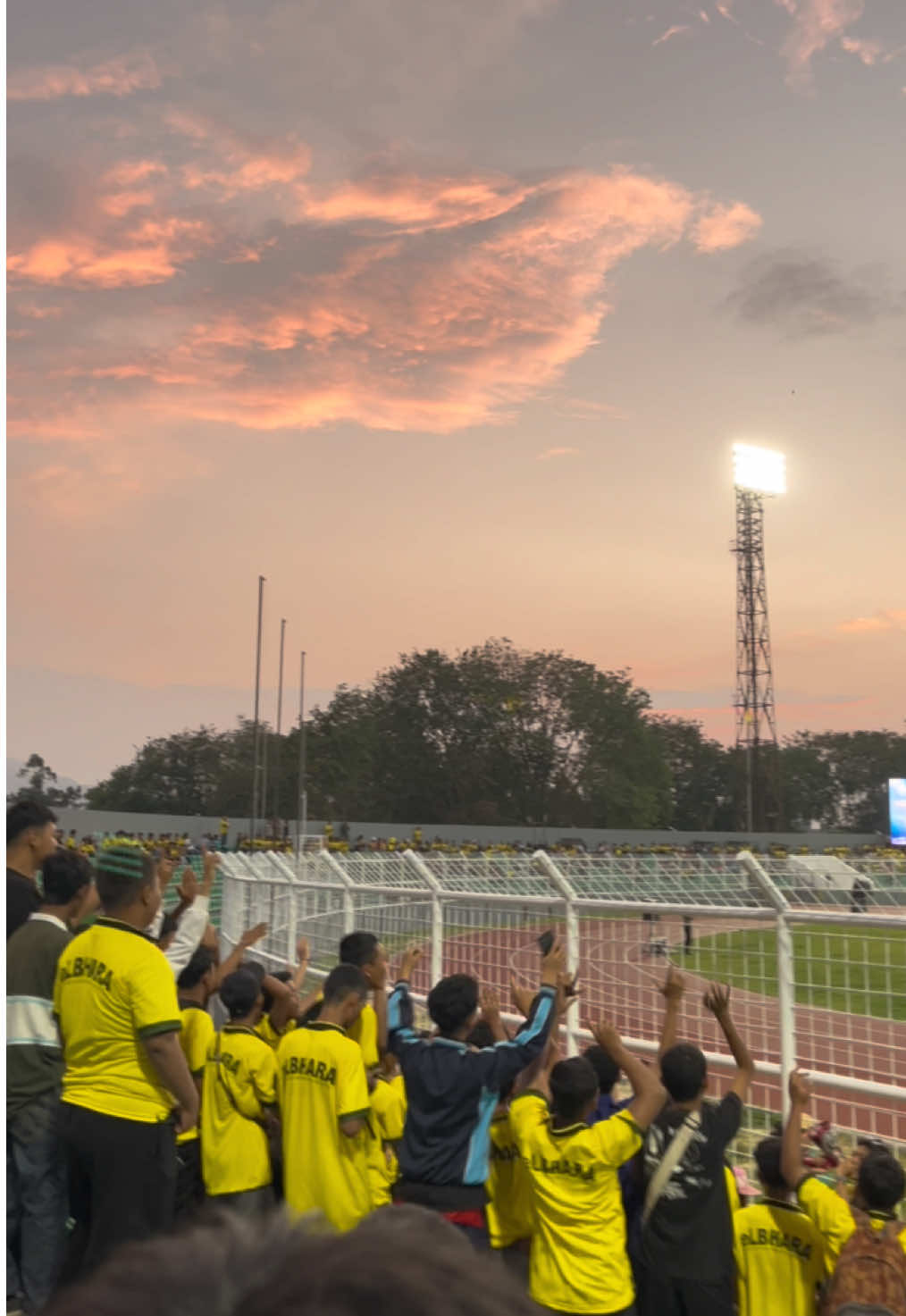 Ini elbhara yay selamat datang di lampung bhayangkara fc.              #elbhara #bhayangkarapresisilampungfc 