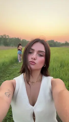 Feeling free in the prairie 