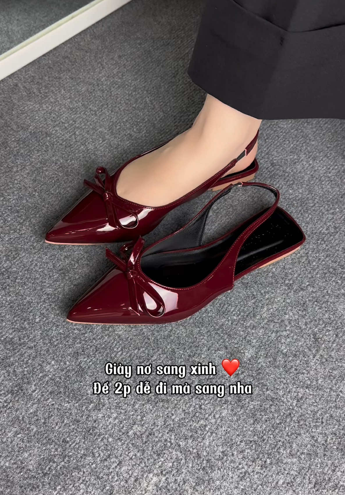 Màu đỏ hot lắm nha, đi êm mà sang #reviewlamdep #giaycaogot #giaydep 