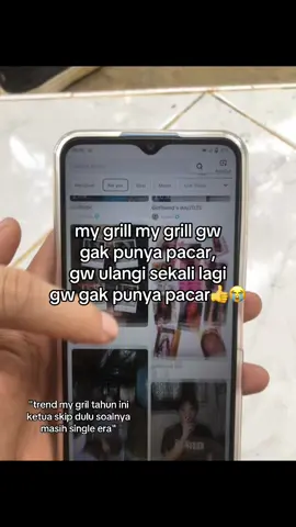 jomlo nyimak doang👍#fyp #4upage #storywhatsapp #mygrilfriend #viral #foryoupage #sadvibes🥀 