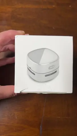 #minidesktopvacuum #cleaner #usb #rechargeable #useful #tiktokshop #viral #like #foryou #fyp 