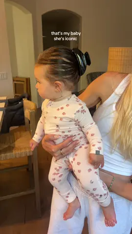 new hairstyle for roe! 