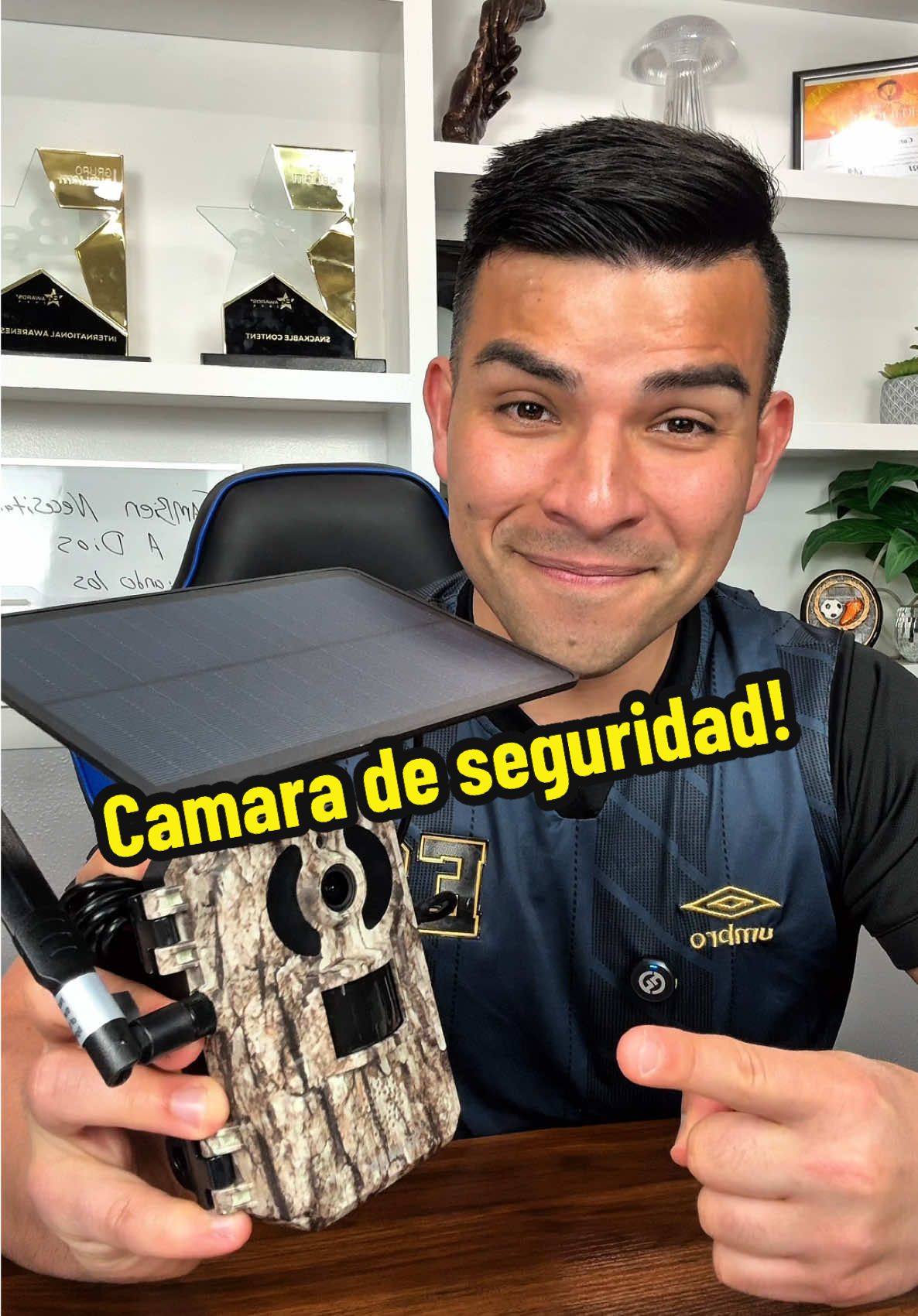Camara de seguridad que no necesita wifi y la puedes controlar en cualquier parte del mundo 🌎 #camara #camaradeseguridad #tiktokshop #tiktokshopfinds #tiktokshopbacktoschool 
