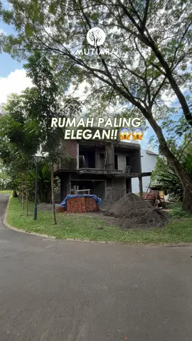 RUMAH MEWAH DI KAWASAN PALING PREMIUM DI LOMBOK 😍 𝗣𝗢𝗧𝗢𝗡𝗚𝗔𝗡 𝗛𝗔𝗥𝗚𝗔 𝗛𝗜𝗡𝗚𝗚𝗔 𝟮𝟬𝟬 𝗝𝗨𝗧𝗔𝗔𝗡 ‼️ ⁣ ✨ Type New Shorea 🏠 LT 245 m² | LB 210 m² ✅ 3+1 kamar tidur ✅ 4 kamar mandi ✅ Private pool ✅ Full furnished ✅ Dapur + kitchen set ✅ Halaman belakang luas ✅ One gate system ✅ Kawasan tenang & eksklusif ⁣ 📍 Mutiara Boutique Residence – Jl. Ahmad Yani, Mataram 📲 Info & booking: +62 838-8887-632 🎁 Promo berlaku sampai akhir Agustus ⁣ #FYP #RumahMewah #PromoAgustus #RumahLombok #PropertiLombok #DiskonRumah #MutiaraBoutiqueResidence #PrivatePool #FreeFurnish #HunianEksklusif #RumahImpian #InvestasiProperti #OneGateSystem #RumahSiapHuni #RumahMataram #ViralTikTok #TiktokProperti #RumahBaru 