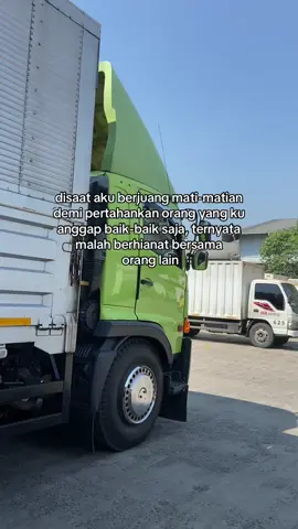 #kumupulan_Story_sopir_truk  #story_sopir_truk_fvppppp  #Driver_Muda_punya_cerita  #viral_tiktok_fvpppp  #pesona_Driver_indonesia  #kumupulan_truk_modifikasi 