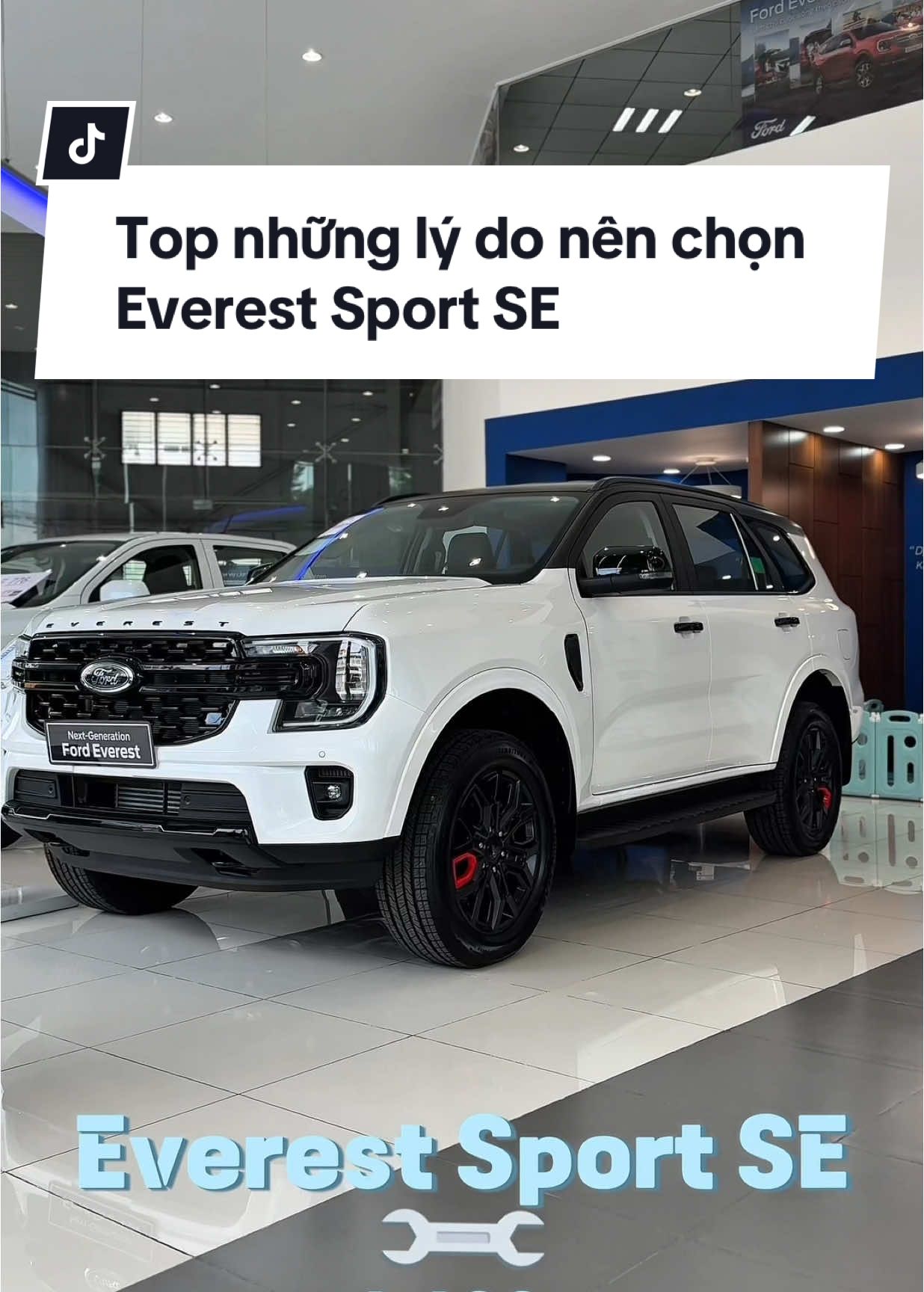 Chọn Everest Sport SE hay chọn Titanium đây! Khó nghĩ quá thì qua Cần Thơ Ford trải nghiệm xe thôiiii  #everestsportse #fordeverestsportspecialedition  #everestsport #ngocfordcantho 