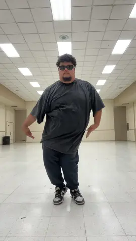 The dance with the song that started it all 🙏💙🪼 #fyp #viral #dance #dancechallenge #dancersoftiktok #waving #spongebob #SpongeBob25 