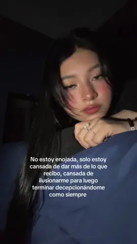 Cansada de darlo todo y recibir apenas lo mínimo. Ya no se trata de amor… se trata de dignidad.  #CansadaDeTodo #DueleDarTanto #AmorNoCorrespondido #DesgasteEmocional #ParaTi #MerezcoMás #YaNoMás