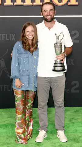 The claret jug made it to the Happy Gilmore 2 premiere @Rhoback 