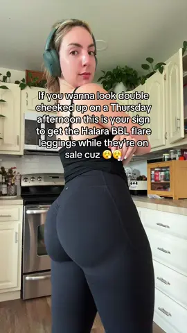 @Halara shop @Halara_official these flares are everything 🔥 snatched waist, lifted booty, and that comfy stretch you can live in all day #halara #halaraleggings #halaratiktokshop #Tummycontrolleggings #buttliftingleggings #yogapants #bootcut #flareleggings #athleisurestyle #midsizefashionfinds #comfystylefinds #tiktokshopcreatorpicks #tiktokshopbacktoschool #tiktokshopblackfriday #tiktokshopcybermonday disclaimer: this price / deal is ONLY VALID at the time of posting and is not a permanent price.