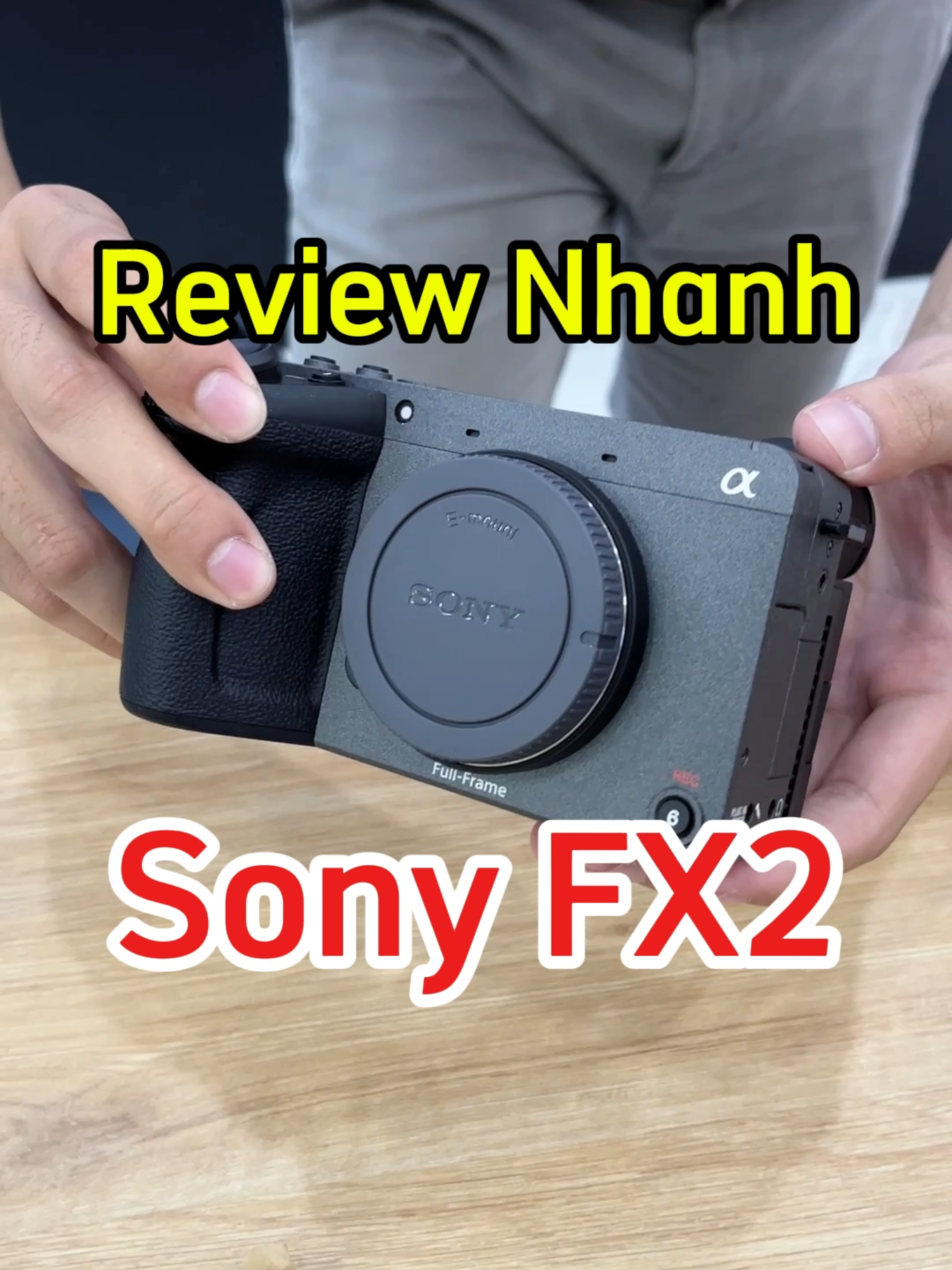 Review nhanh Sony FX2, máy quay chuyên dụng cho các anh chị nhà báo, phóng viên, wedding, vlog #zshop #zshopvn #thanhcongnghe #LearnOnTikTok #nhiepanhgia #nhiepanhsangtao #nhiepanh #sonya7iv #sonya7iii #sonya7siii #sonyzve10 #sigmalens #sonyalpha #sonyfx3 #sonyfx2 #sonyfx30 #sonyfx6 #camera