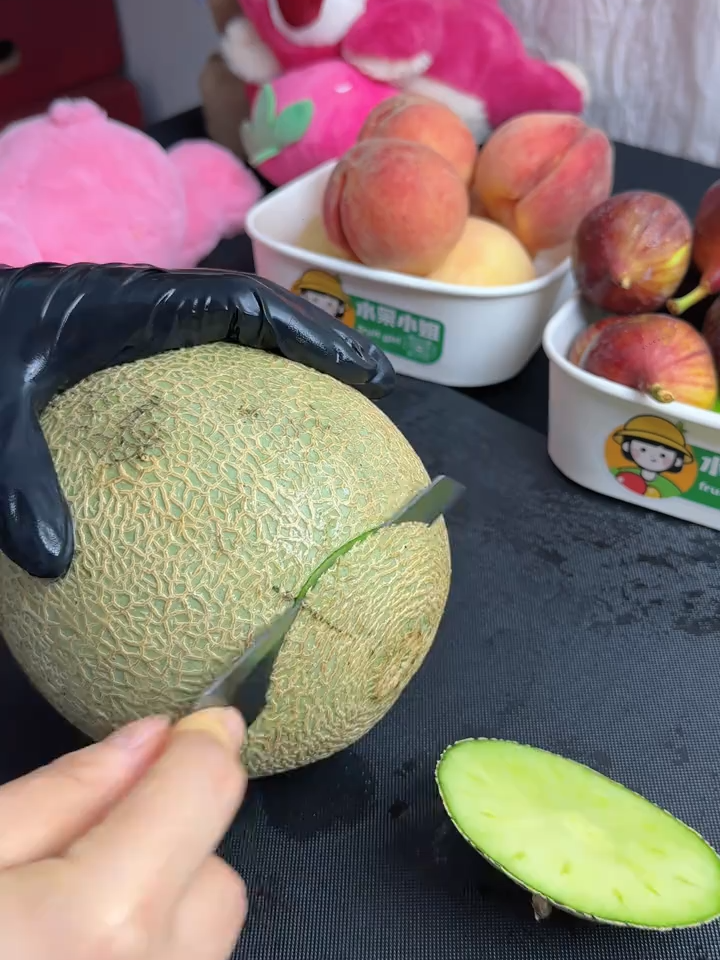 🔗In Bio！Satisfying Melon Cutting🍈#melon#HowTo#fruitcutting#ASMR#FruitHacks#FruitLovers#SuperFruit#Healthyliving#FoodPorn#SummerFruit#Fyp#Viral #Tiktokfood #fruit#usatiktok🇺🇸#usalife#usa