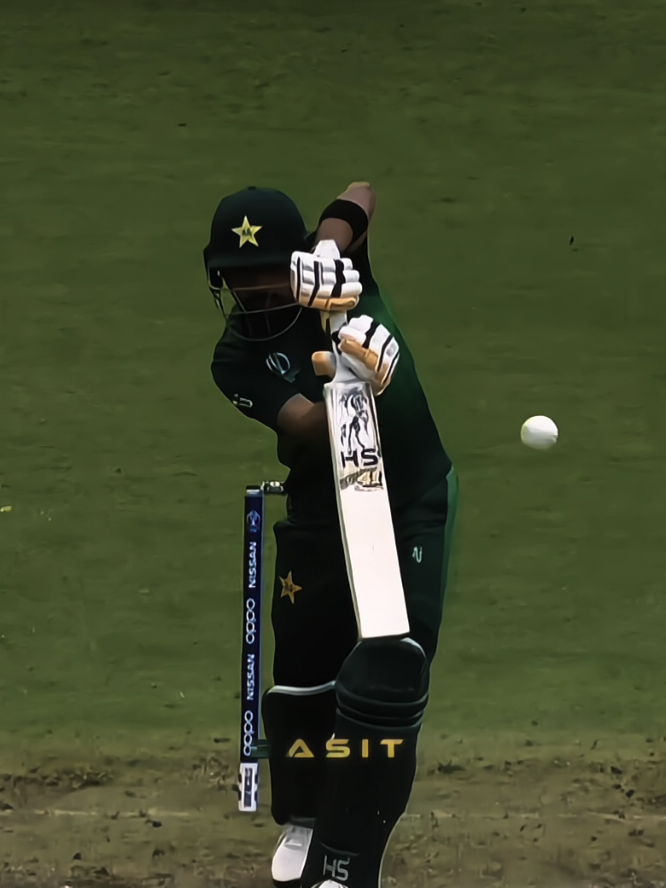 Show me a better batsman than him 🔥💀 DM me for Smoothness  #foryou #foryoupage #viral #deartiktokteamdontunderviewmyvideos 