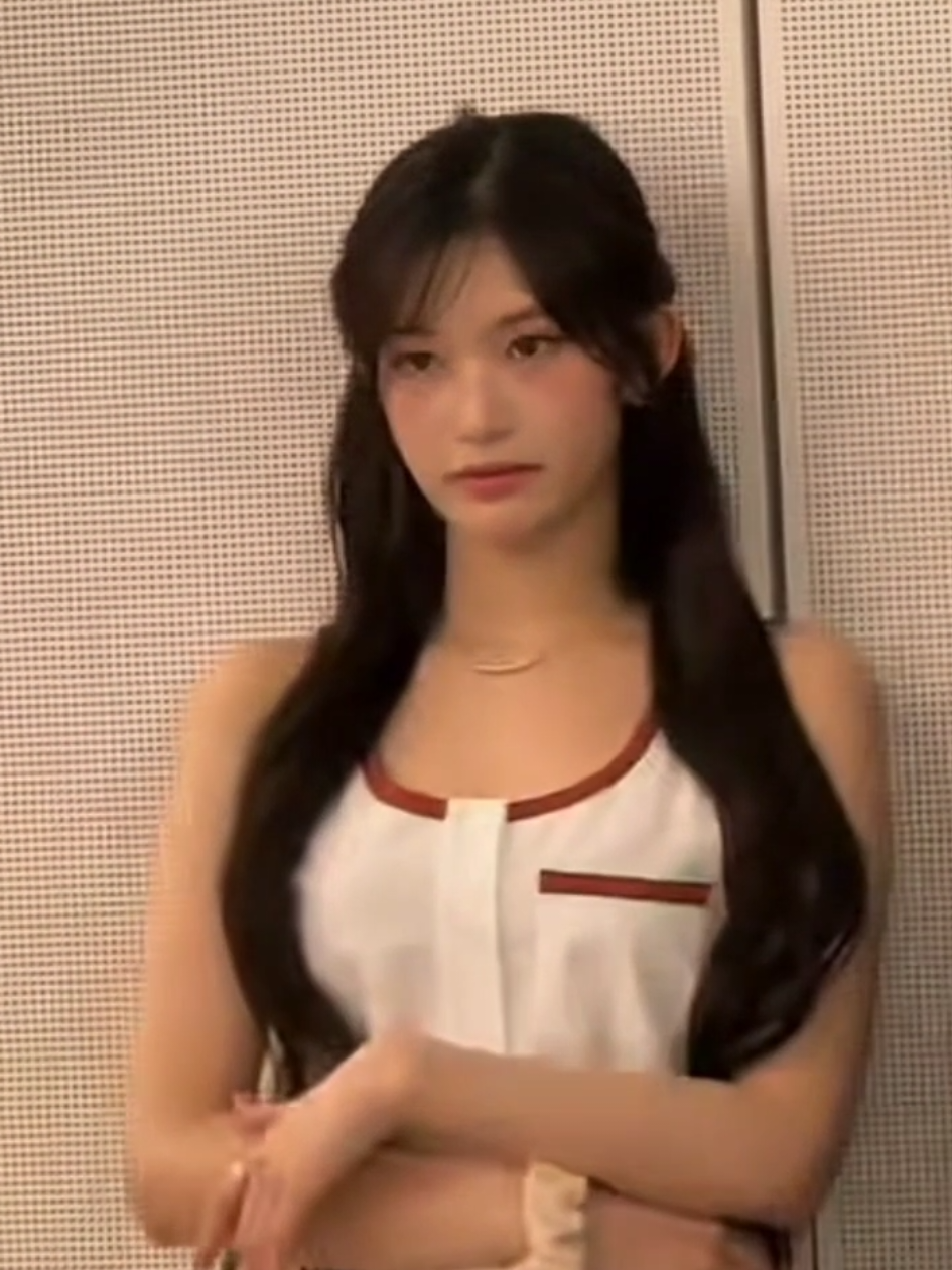 pretty hyunseo #hyunseo #leeseo #ive #이서 #leehyunseo #iveleeseo #leeseoive #fyp 