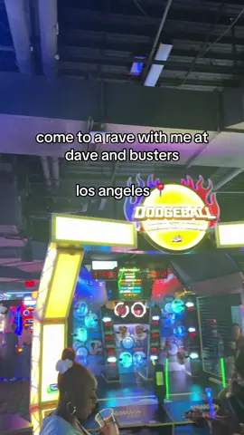 meet me at the rave?? #daveandbusters #rave #dance #housemusic #techno #edm #la #losangeles 