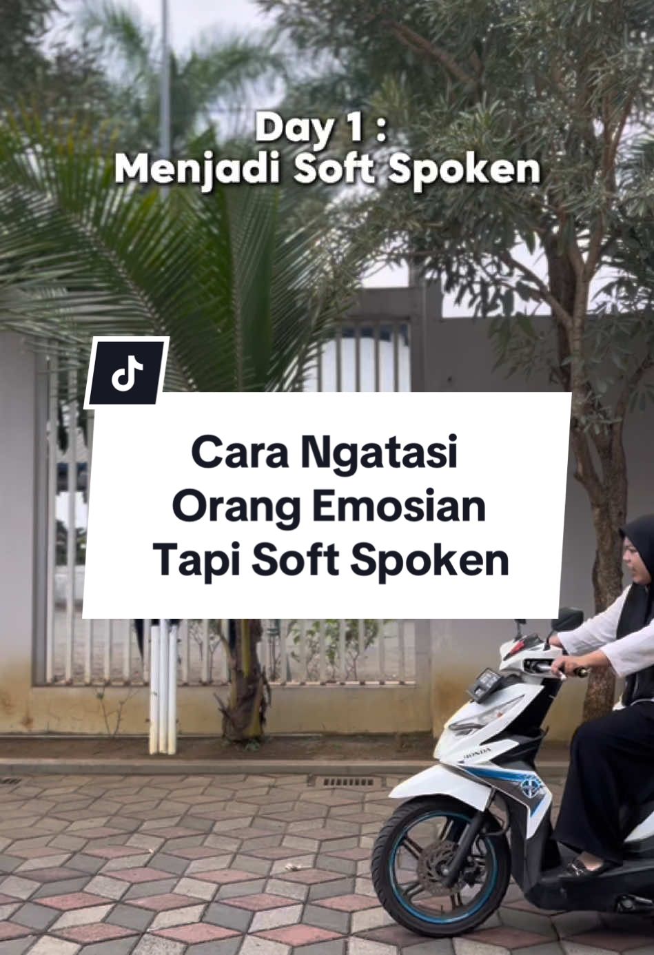 Kalian gini juga gak nih kalau ngatasi orang emosi💋 #kontenhiburan #kontenlucu #dramatiktok #myiwe #shampoouban #shampooubanviral #fyp 