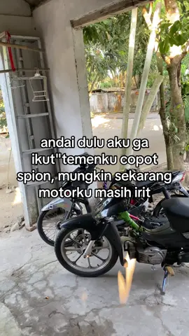 ssk spion e di pasang nh gen ngirit😔#fyp#fypage#beat130cc#tornado#5kmkagakngejem#beat#beatfi#155cc#ring17style#beatgendut 