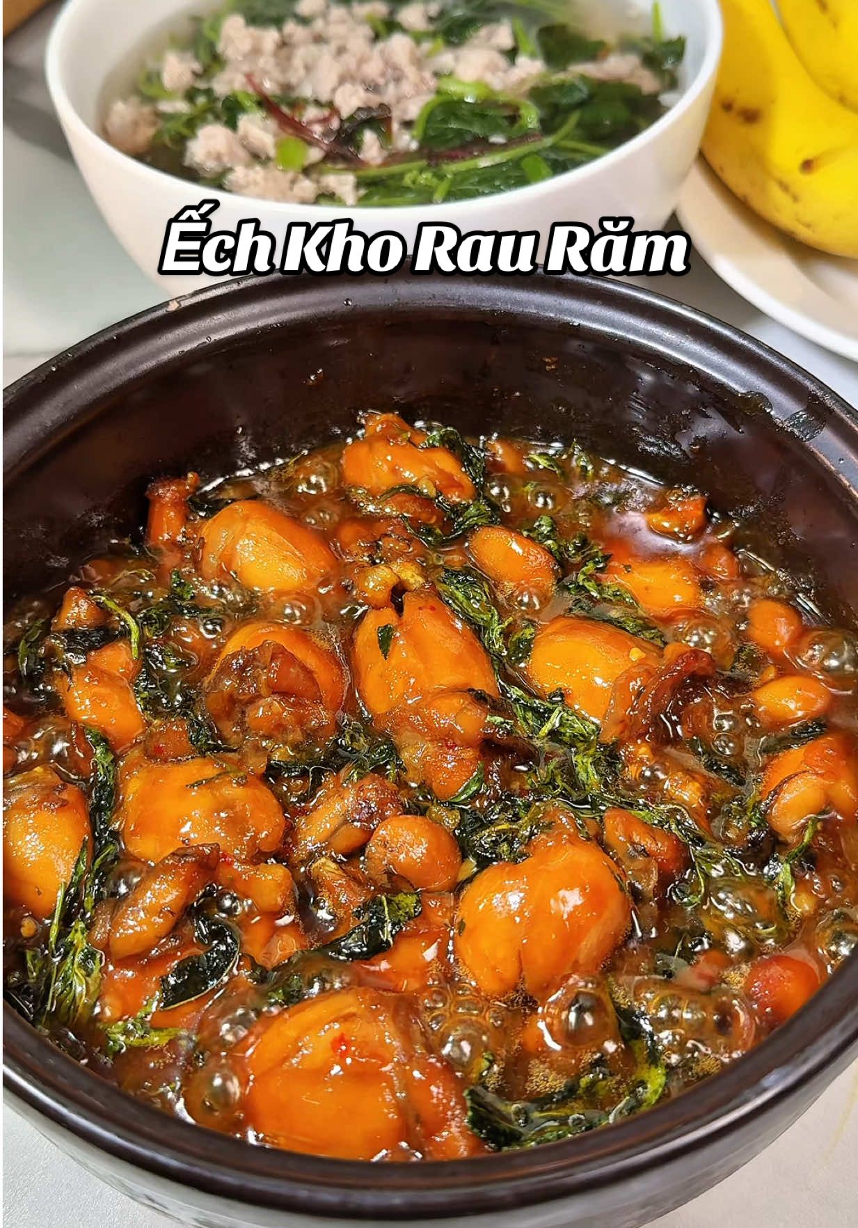 Trả lời @New99 Ếch kho rau răm – thơm lừng, đậm vị miền Tây. #echkhorauram #monngonmoingay #bepnhochuyenlon #comnha #homnayangi 