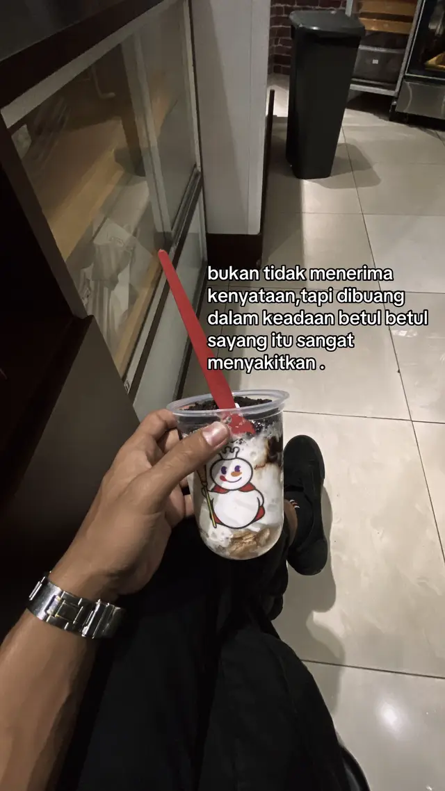 #4u 