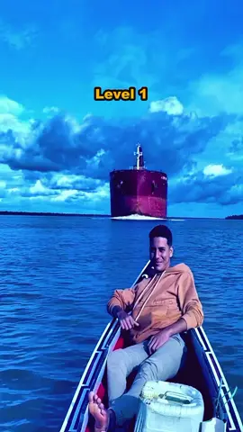 OMG | 😱🤯🤯 #scary #sea #bigwaves #ocean  #bigship antarctica cashwow foryou foryoupage viralvideo viraltiktok fyp tiktokusa🇺🇸