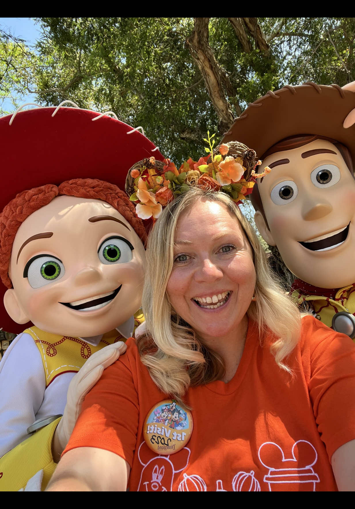 Come with me whilst I try to find the NEW Disney Halloween range @Home Bargains - was it a success or a disappointment?  🎃  #homebargains #homebargainshauk #halloween #disneyhalloween #halloweenfinds #halloweenhaul 