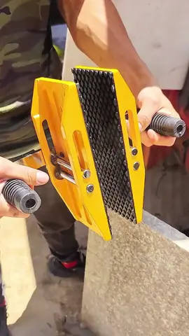 Useful tools click my bio website to get it!#plaster  #DIY #plastering  #Home #decoracion #fsboling #fsbolingmachine #woodworking #machine #tools #floor #wall #decorator #construction #tile #yeechop 