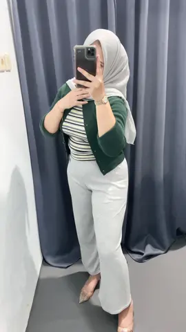 Bb 70kg/Tb 160cm #bailey #cardigancrop #kulotknit #slimfit 