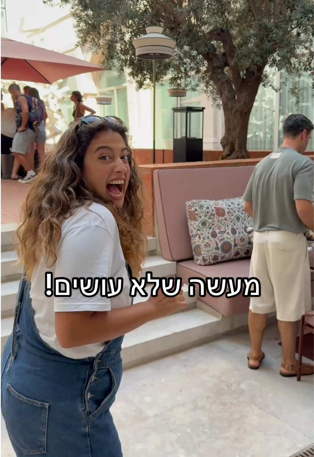 זה פשוט לא מצחיק.@Orilaizer1 