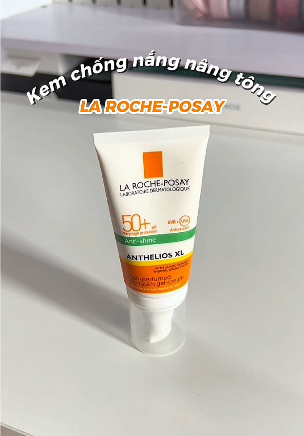 Mùa hè bôi Kem chống nắng là phải kiềm dầu cỡ này mới được nha #goclamdep #reviewlamdep  #muataitiktokshop #larocheposay #kemchongnang #anthelios #kemchongnanganthelios