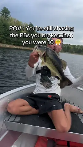 It’s been almost 15 years and here I am still chasing that PB 😅.  #fishing #freshwaterfishing #largemouthbass #nature #dudessupportingdudes 