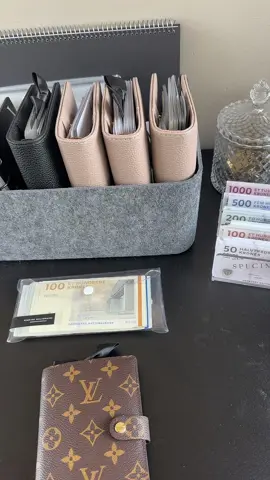 UNSTUFFING UGE 31 💸 #cashstuffing #cashstuffingdenmark #opsparing #ægtebudget #louisvuitton 