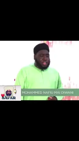 ‏ ‏نرجو لي تحت ذنوبي بجاه شيخ تجاني🙏🤲🙏