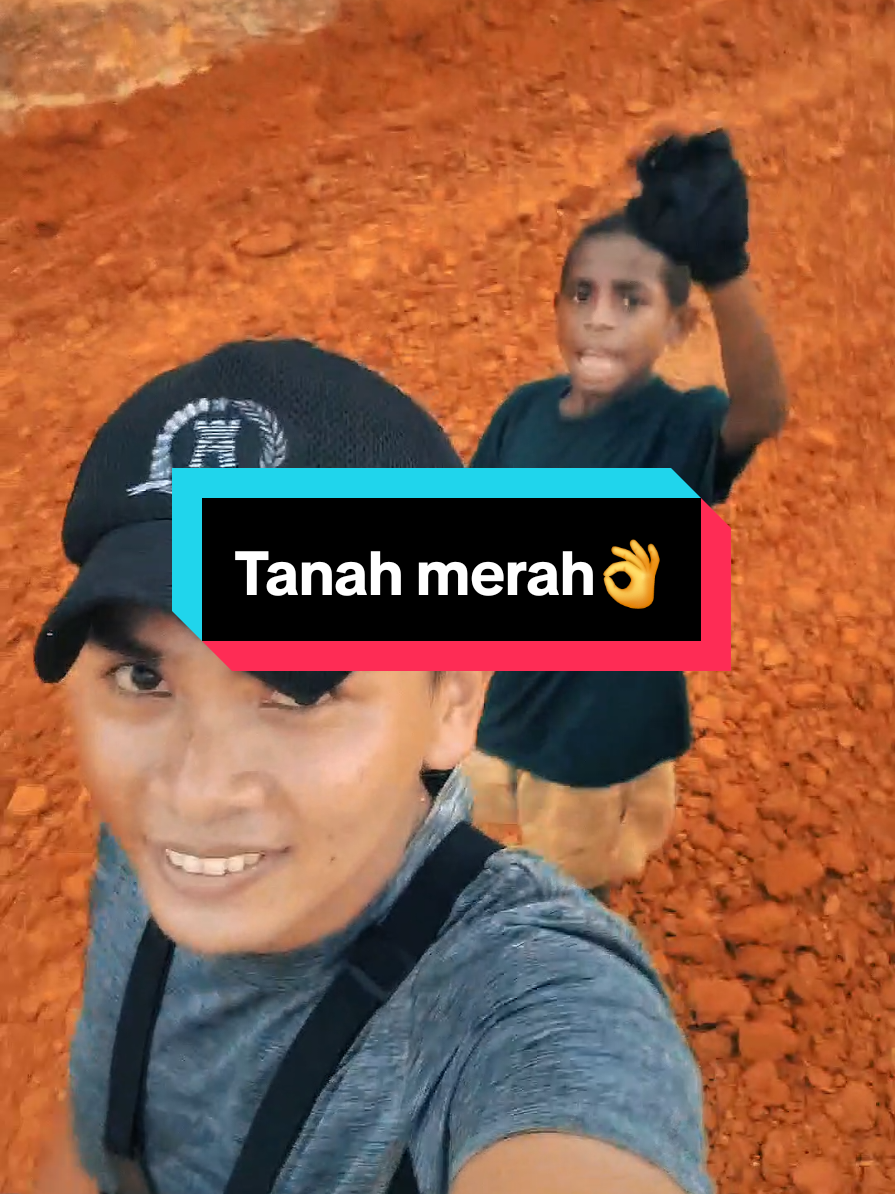 Tanah merah👌#CapCut #masukberanda #fypシ゚viral #viraltiktok #viralvideo #masukberandafyp #fyp #fypage #foryoupage #xzyfyp #papuahits #papuatiktok #papuapride #viral #fypシ 