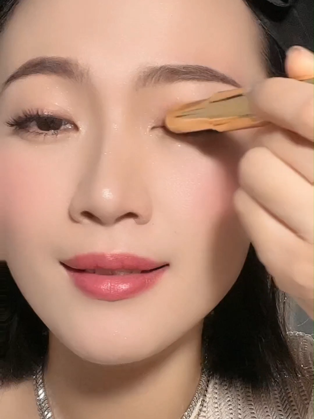 Phấn mắt ba màu, hiệu ứng nhiều lớp chỉ với một lần nhấp#kabeina #makeup #Eyeliner #Eyeshadow
