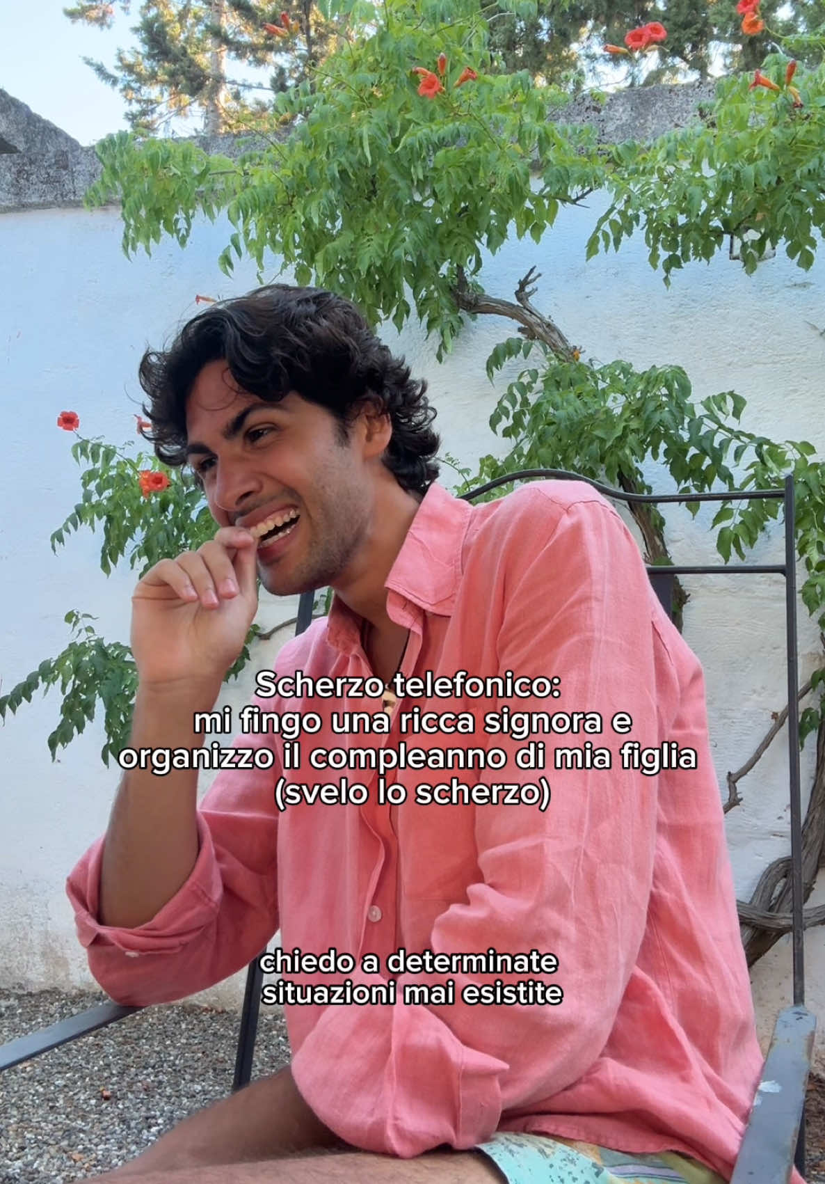Ocraideo, tigre Tinì e Gerry Scotti 🎁  1g: the_wolfgram #scherzotelefonico #emanueleluperto 