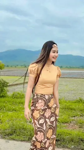 တောင်တန်းများ အထပ်ထပ် ကာရံထားတဲ့နေရာ😍