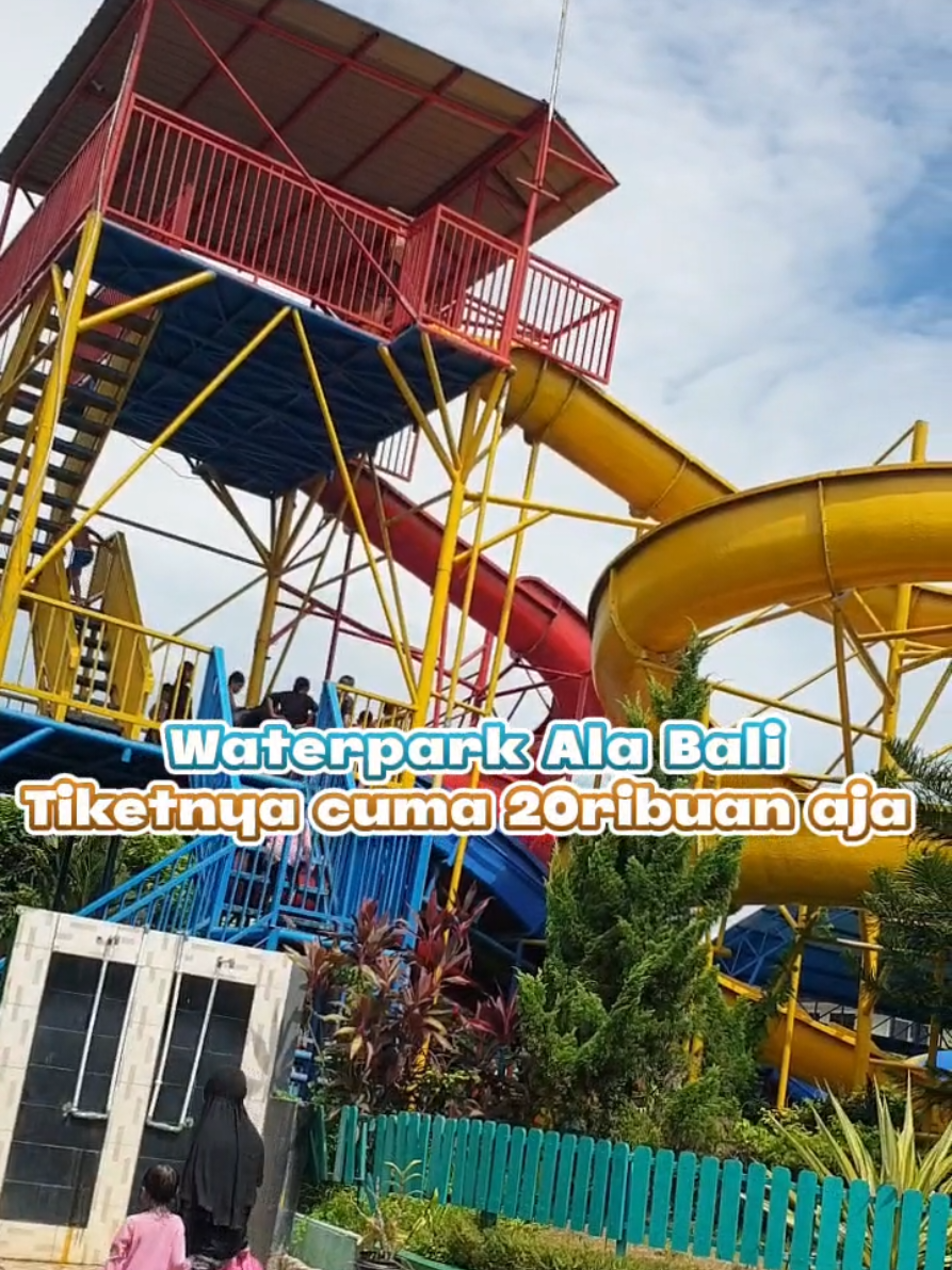 Waterpark ala bali harga tiketnya hanya 20ribuan di tag lokasi ini 👆👆👆  📍Dewi Sri Waterpark  Jalan Poros Malino Km. 3 Bontoramba, Tamarunang, Kecamatan Somba Opu, Kabupaten Gowa, Sulawesi Selatan. #jelajahhepi #dewisriwaterparkgowa #jelajahatraksi 