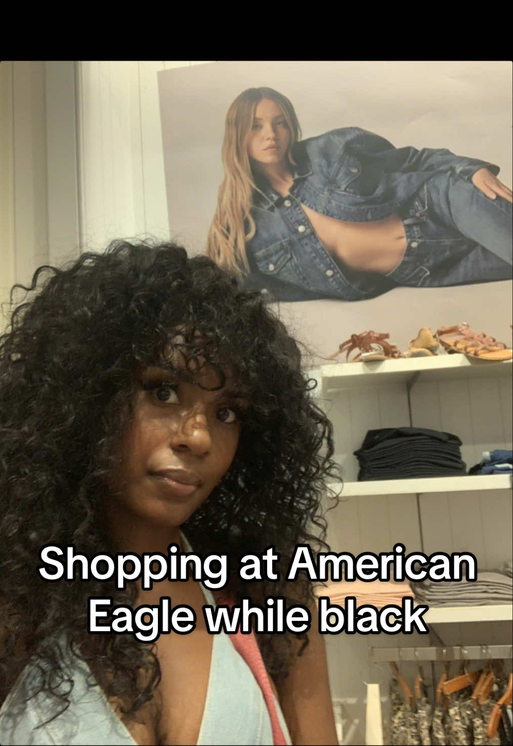 Let’s see if I can shop at American eagle #americaneagle #sydneysweeney 