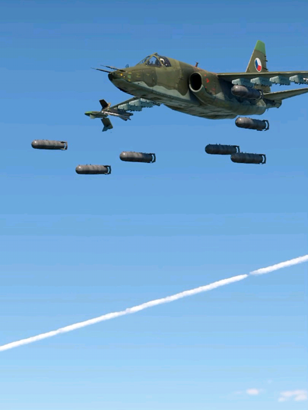 Su-25 Airstrike On Ground In Warthunder #warthunder #warthundermemes #warthundertanks #warthunderaviation 